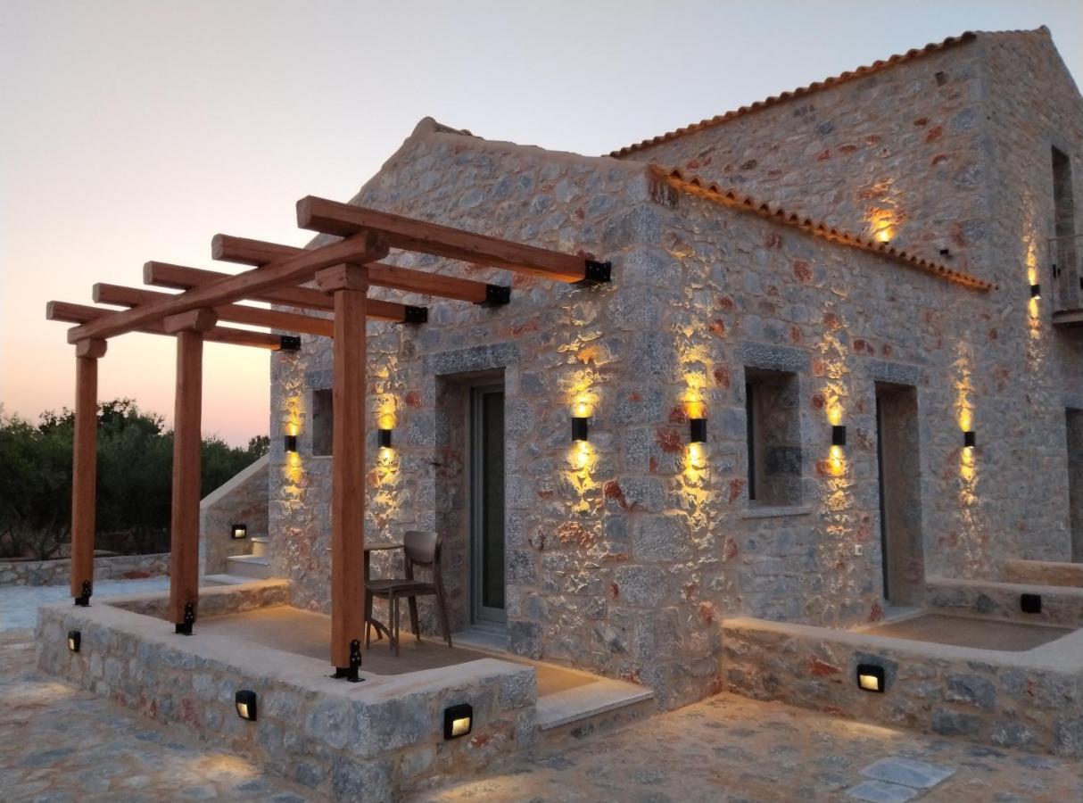 Terra Di Pietra Exclusive Suites & Apartments Areopoli Dış mekan fotoğraf