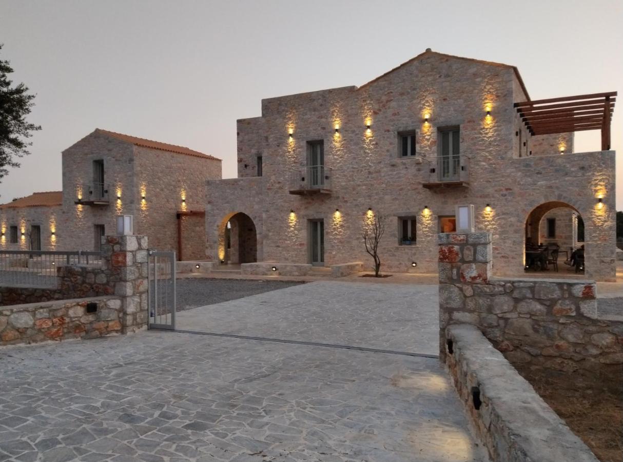 Terra Di Pietra Exclusive Suites & Apartments Areopoli Dış mekan fotoğraf