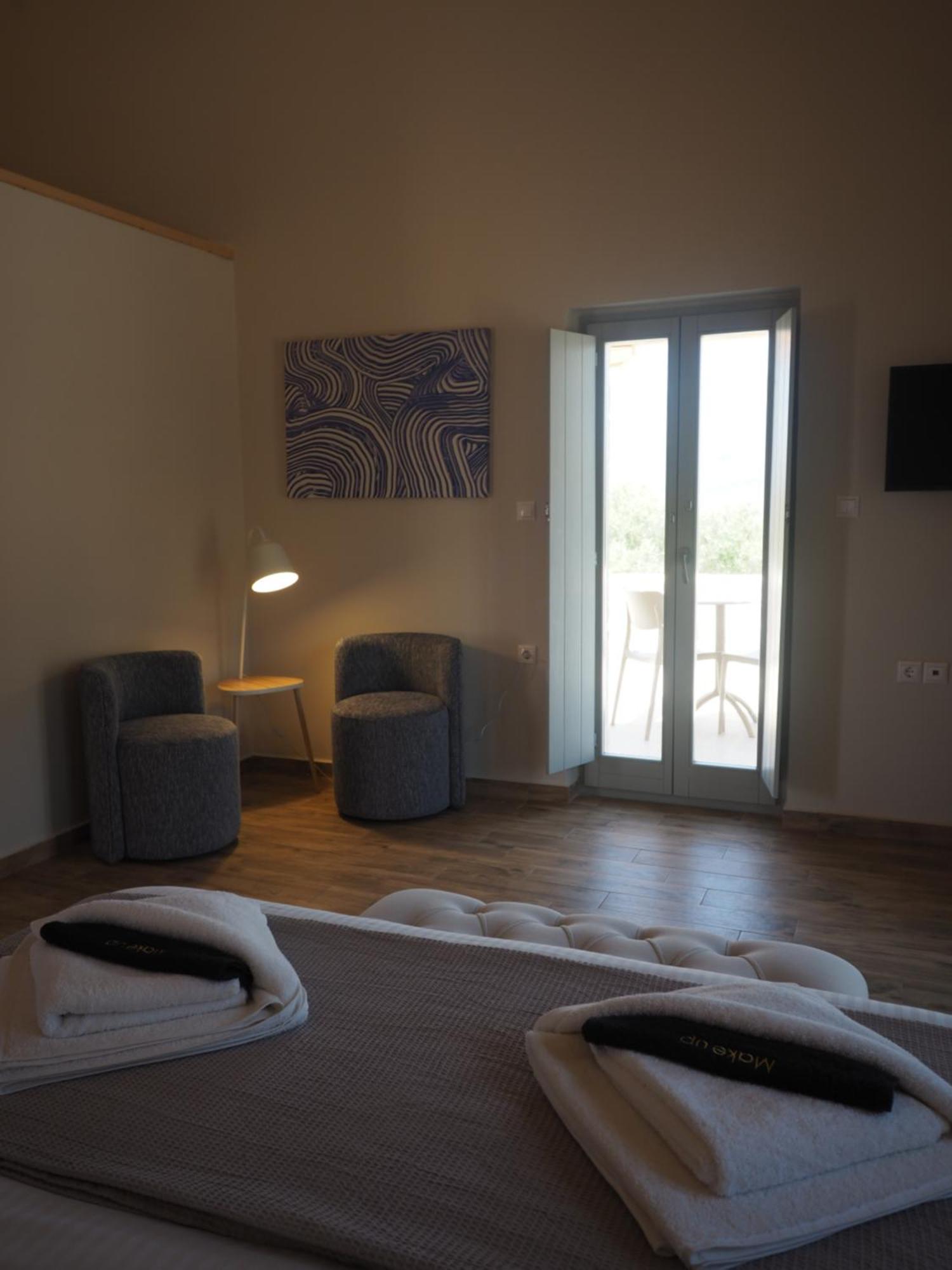 Terra Di Pietra Exclusive Suites & Apartments Areopoli Dış mekan fotoğraf