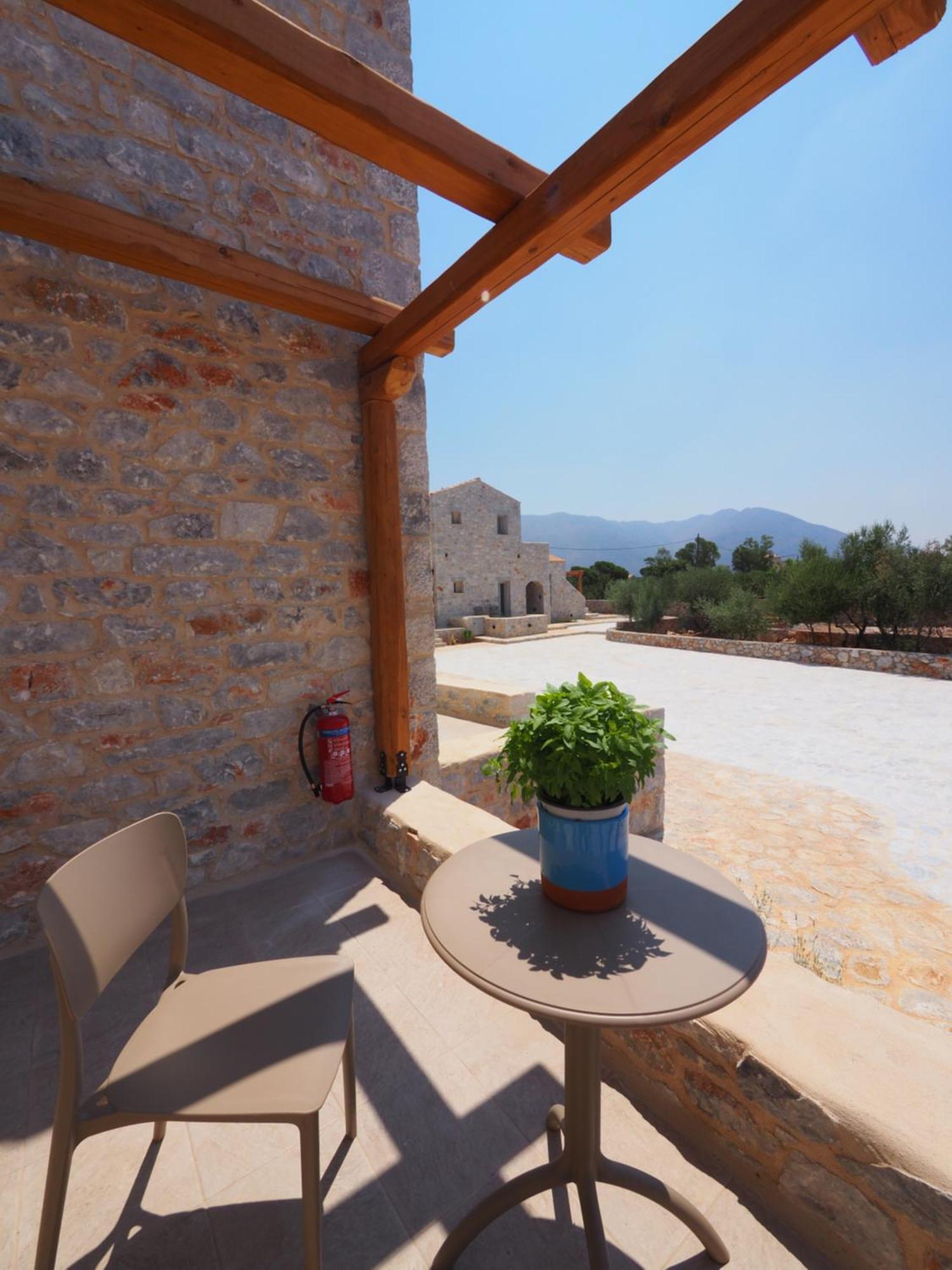 Terra Di Pietra Exclusive Suites & Apartments Areopoli Dış mekan fotoğraf